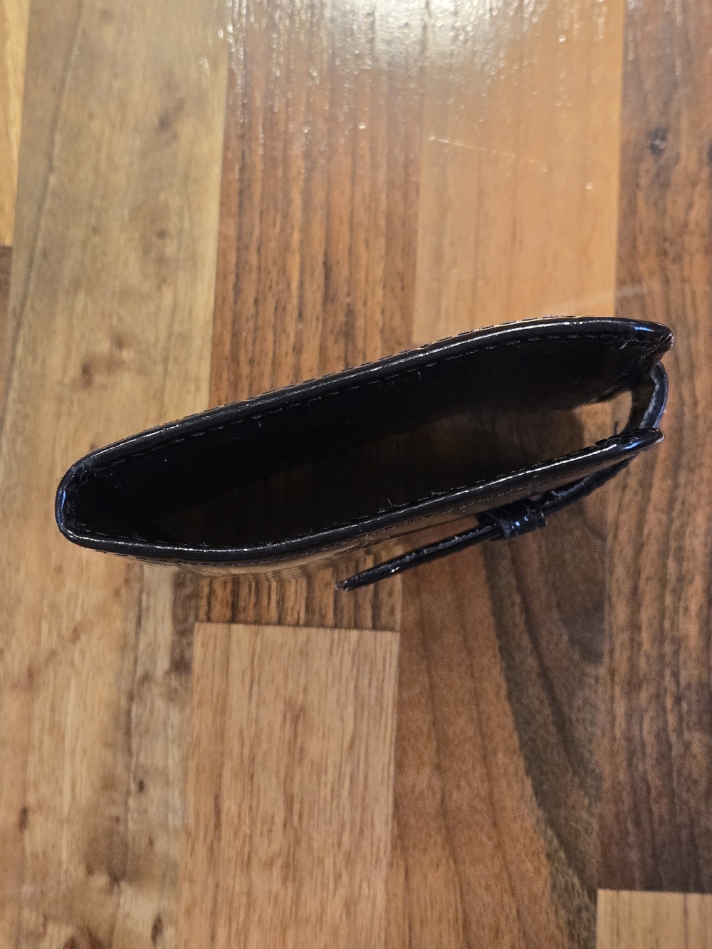 ​Vintage Etienne Aigner Croc-Embossed Leather Wallet - Picture 7 of 7
